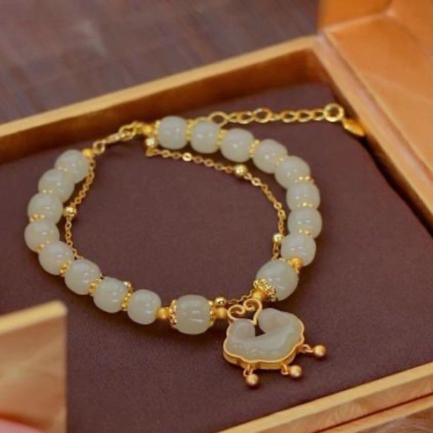 ✨【🔥Artículo de gran venta】Nueva pulsera de jade hetiano en oro de 14 quilates