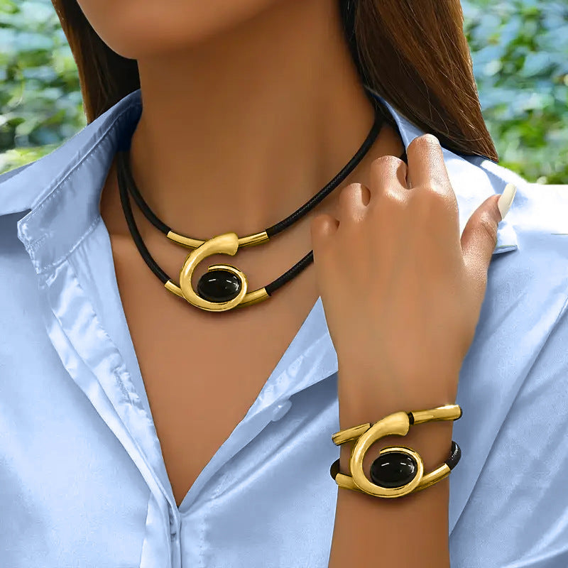 ✨🔥【Compra uno y llévate otro gratis】【Collar + Pulsera】🔥1 juego 25 euros，Conjunto de collar y pulsera de piedras preciosas de estilo bohemio